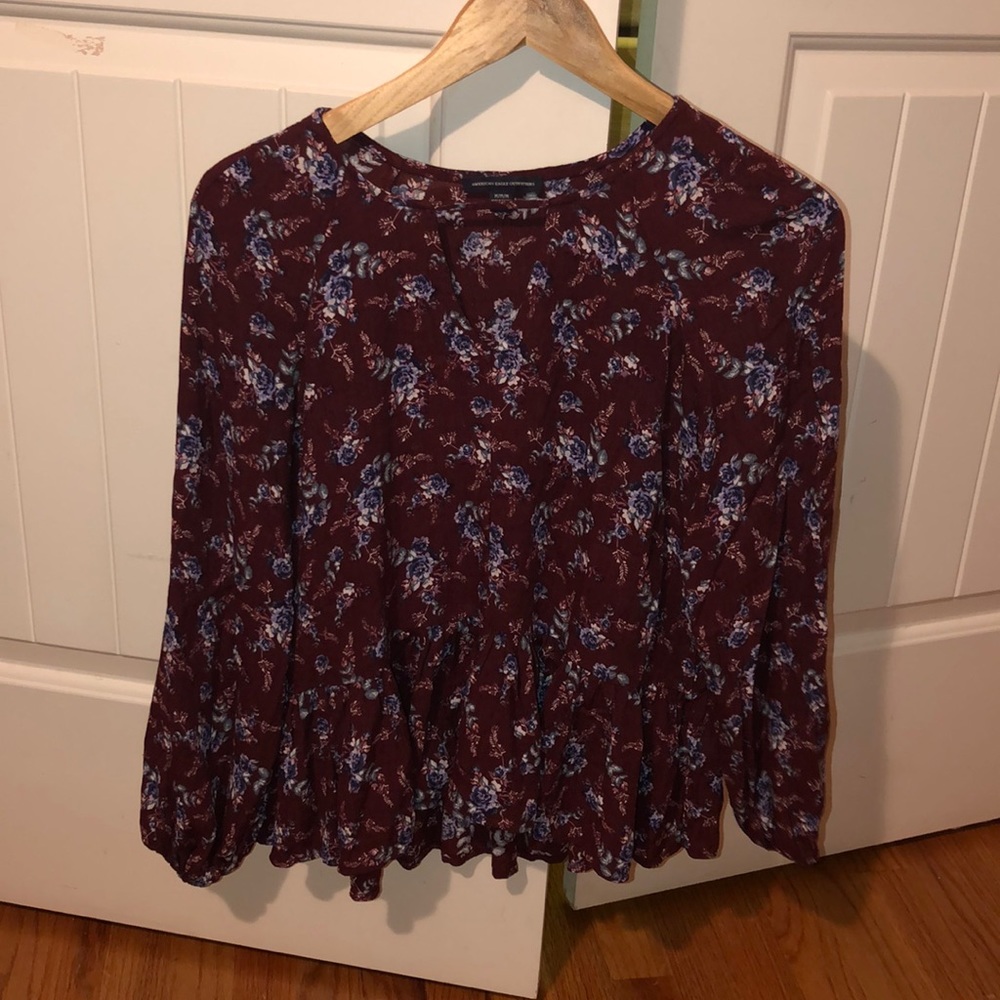 American Eagle top